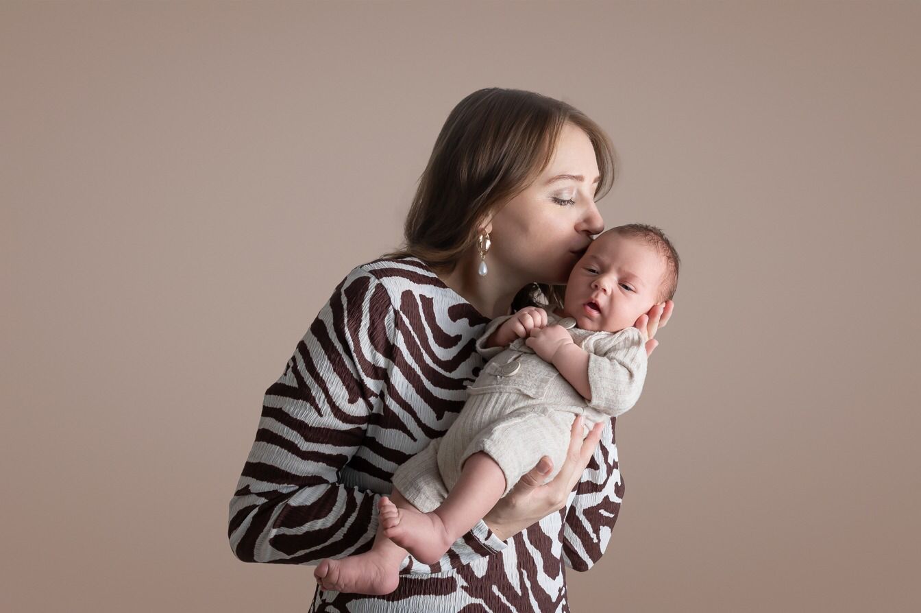 Portrait of Tina Serfontein, founder of Play & Grow Nannies